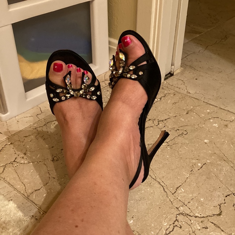 Women’s Evening Shoes